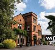 Woodside Hotel, Kenilworth - Warwick