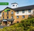 Holiday Inn Express Swansea East, An Ihg Hotel