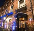 Oyo The Townhouse