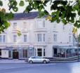 Oyo The Ivory Hotel