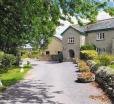 Twelve Oaks Farmhouse