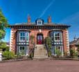 Brooklands Lodge - Bed & Breakfast