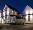 The Thomas Paine Hotel