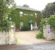 Chad Hill Hotel