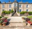 Combe Grove Hotel