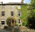 Gwynfryn House, Llanbedr