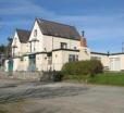 Gwesty Gadlys Hotel
