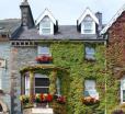Ravensworth House