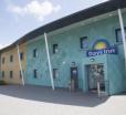 Ramada By Wyndham Cobham