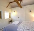 Pear Tree Inn