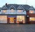 Cumberland House Gatwick B & B