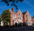 Highley Manor