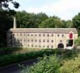 Hewenden Mill Cottages