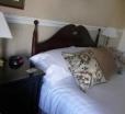 Maison Dieu Guest House