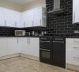 Cargo Cafe Apartments