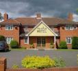 Tri-star Hotel
