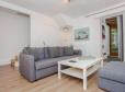Spacious 2 Bedroom Flat For 6 - 10 Mins From Central