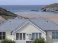 Porth Sands Beachfront Apartment
