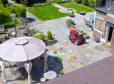 Acorn Guest House In Hull