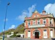 Cliff Railway Apartment