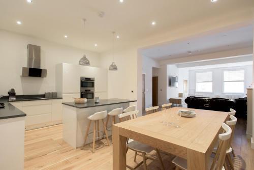 The White Wood Forest - Jewellery Quarter 3bdr Home, Birmingham, 