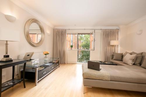 Bright And Cosy Apartment - Crown Court, Aldwych, 