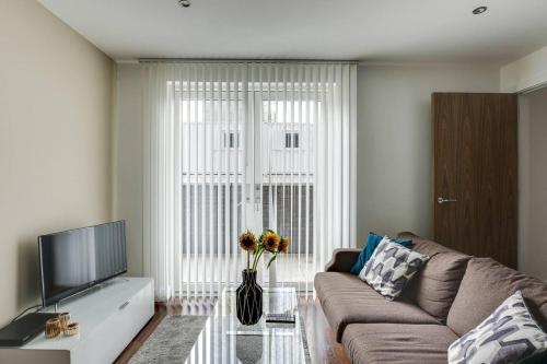 Stunning And Central 2br Townhouse!, Manchester, 