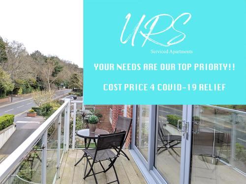 Southern Breeze Luxury 2 Bedroom Bournemouth Apartment, Bournemouth, 
