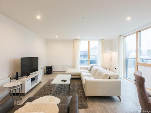 Pass The Keys -newly Refurbished - Beautiful 2bdr With Balcony, Brighton, 