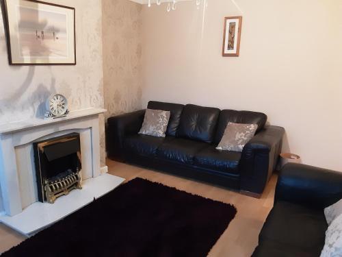 Beautiful 2-bed House In Chester, Chester, 