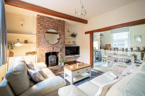 The Cottage In Chester, Sleeps 6 With Free Parking, Chester, 