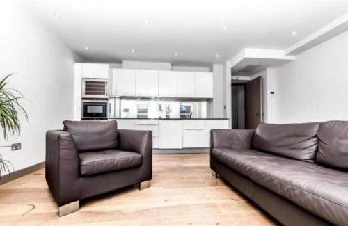 New Luxury Mayfair 1 Bedroom Apartment, Piccadilly Circus, 