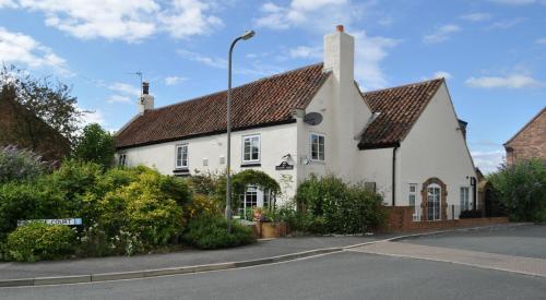 Station Farm Guest House, Tadcaster, 