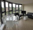 Stunning 2 Bed Apartment In The Heart Of The Town