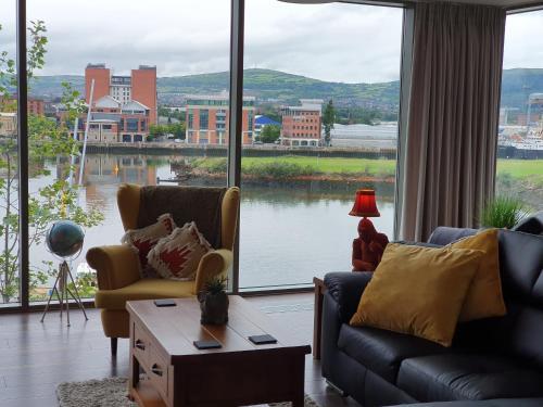 Luxury Apartment Marina Views At Titanic Quarter, Belfast, 