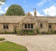 Scenic Family Home In The Cotswolds