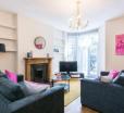 Lovely, Spacious & Inviting 5bed House W/ Parking - Redcliffe House