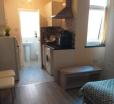 Self-contained Studio Flat Bathrooms Kitchens Upgrade Locations To City Centre 15 Minutes Walkin
