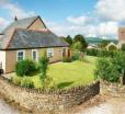 Delightful Holiday Home In Brecon South Wales With Garden