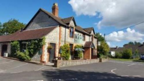 The Walnut Tree, West Camel, 
