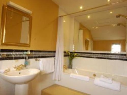 High Street Apartment, Uppingham, 