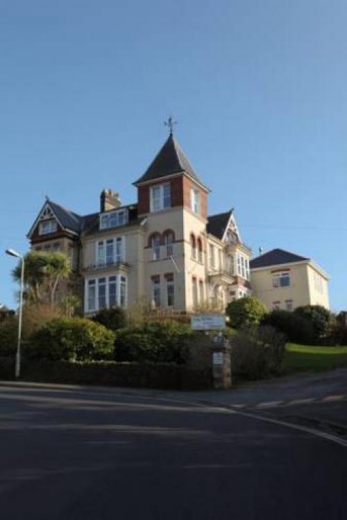 Beechwood - Stunning 4 Bedroom Victorian House With Sea Views, Ilfracombe, 