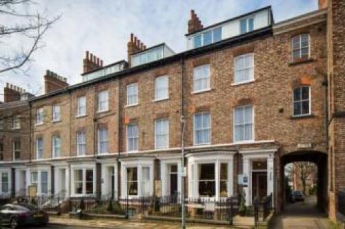 Hedley House Hotel, York, 
