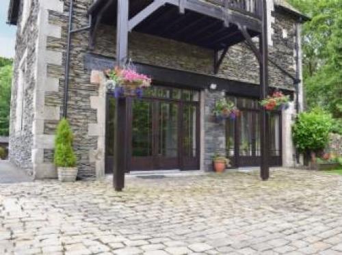 The Coaches  - 26968, Windermere, Cumbria
