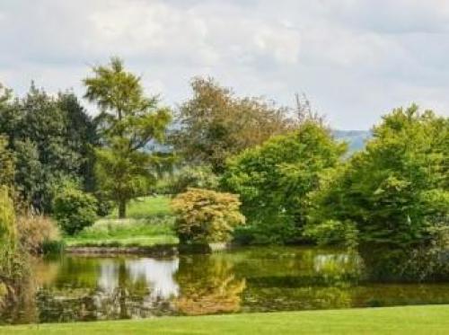 Dumbleton Hall Hotel, Gretton, 