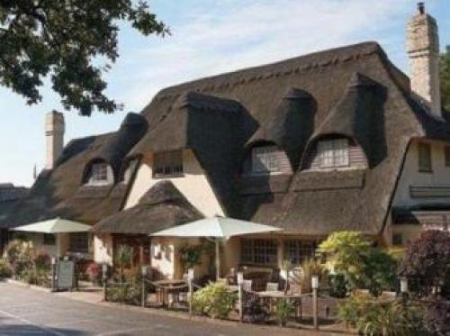 Potters Heron Hotel, Ampfield, 