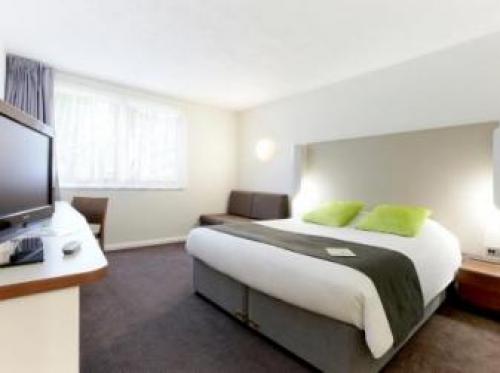 Campanile Bradford, Cleckheaton, 