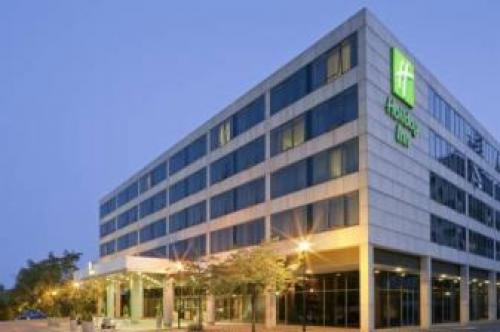 Holiday Inn Milton Keynes Central, An Ihg Hotel, Bletchley, 