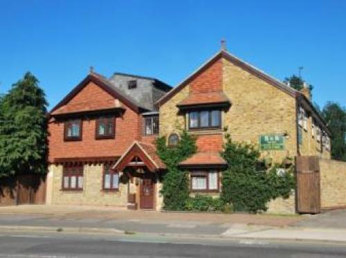 Oakwood Bed And Breakfast Heathrow, West Drayton, 