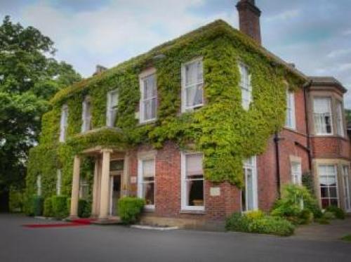 Farington Lodge Hotel, Leyland, 